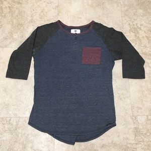 On The Byas 3/4 length shirt